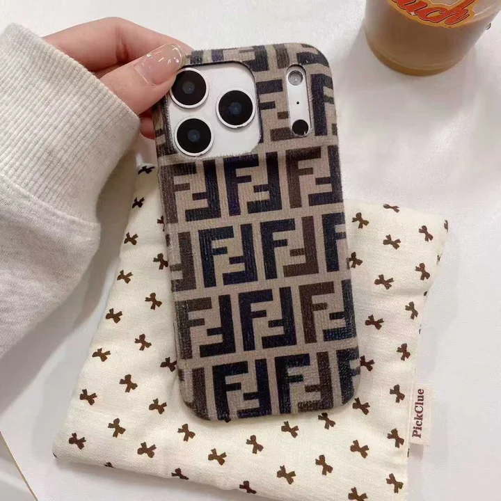 フェンディ風 iphone18 pro ケース ブランドFendiスマホケース アウトドア 高校生 キラキラ