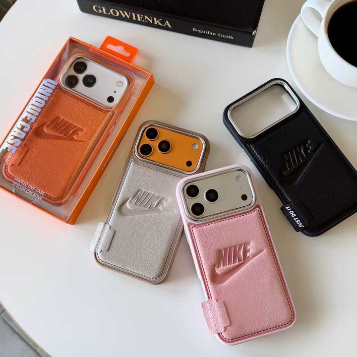 かっこいいナイキ風 iphone17 pro max ケース ブランドNIKEスマホケース 芸能人四角保護