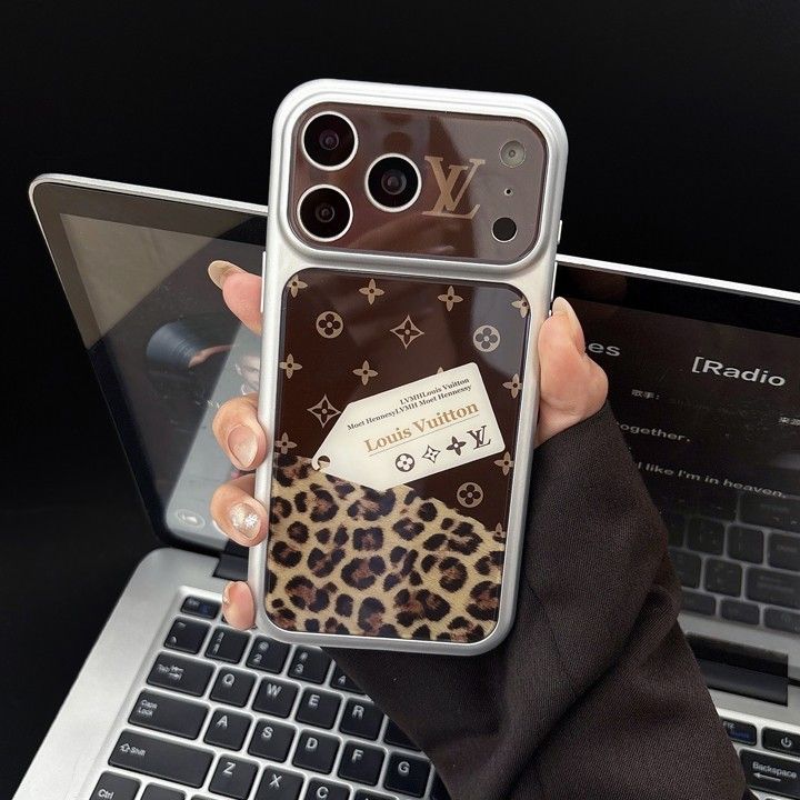 ルイヴィトン風 iphone17 ケース ブランドLVスマホケース アウトドア カップル 防水