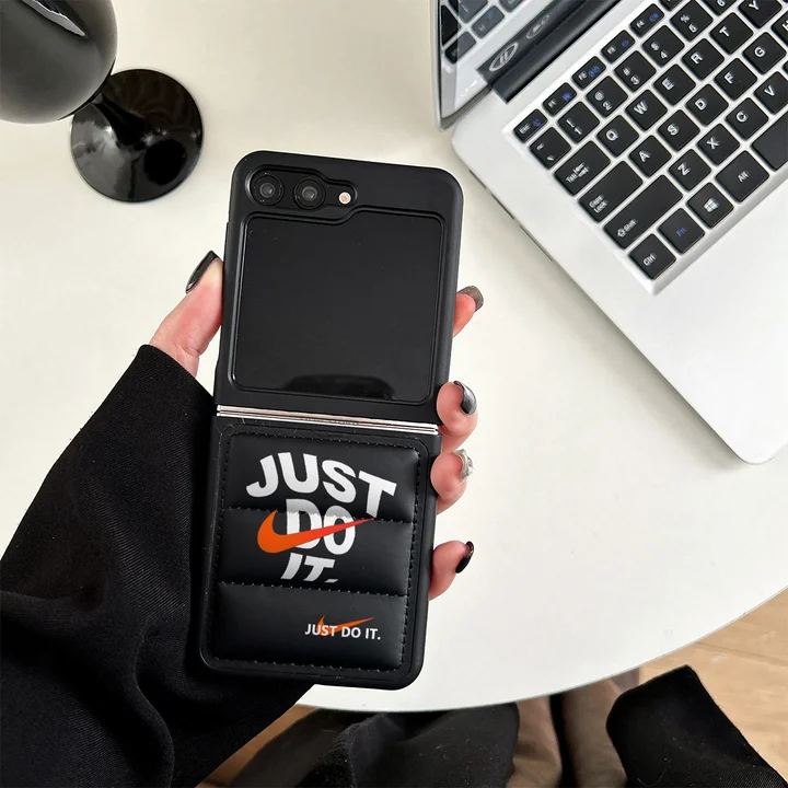 流行りナイキ風 iphone18 ケース ブランドNIKEスマホケース カップル軽量