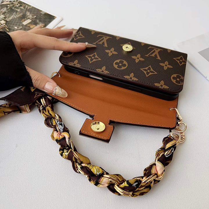 かわいい手帳 型風 iphone17 pro ケース ブランドgucci 手帳 型スマホケース 大人キラキラ