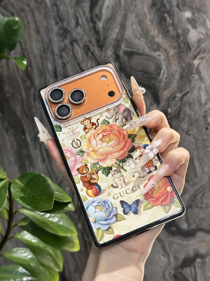 面白いグッチ風 iphone 16pro ケース ブランドgucciスマホケース 大人実用的
