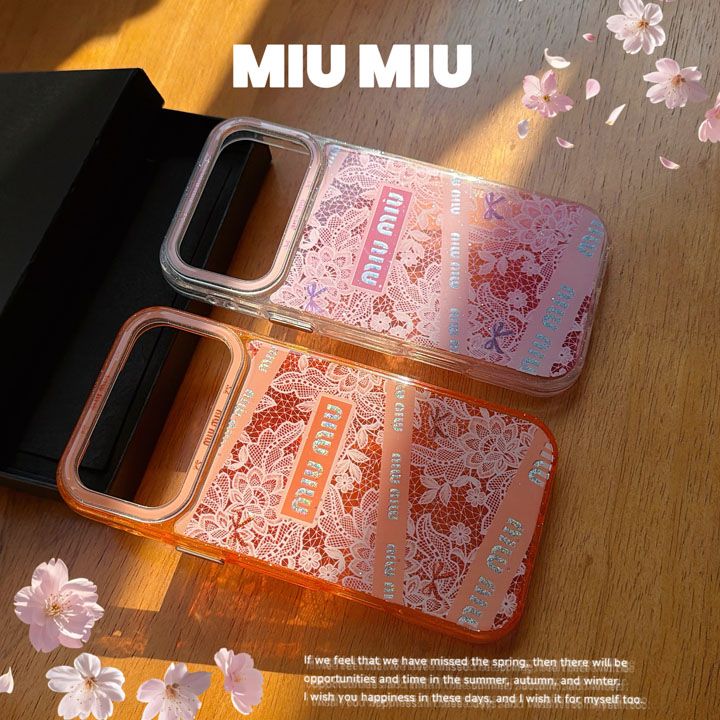 かっこいいミュウミュウ風 iphone17 pro max ケース ブランドMIUMIUスマホケース 芸能人四角保護