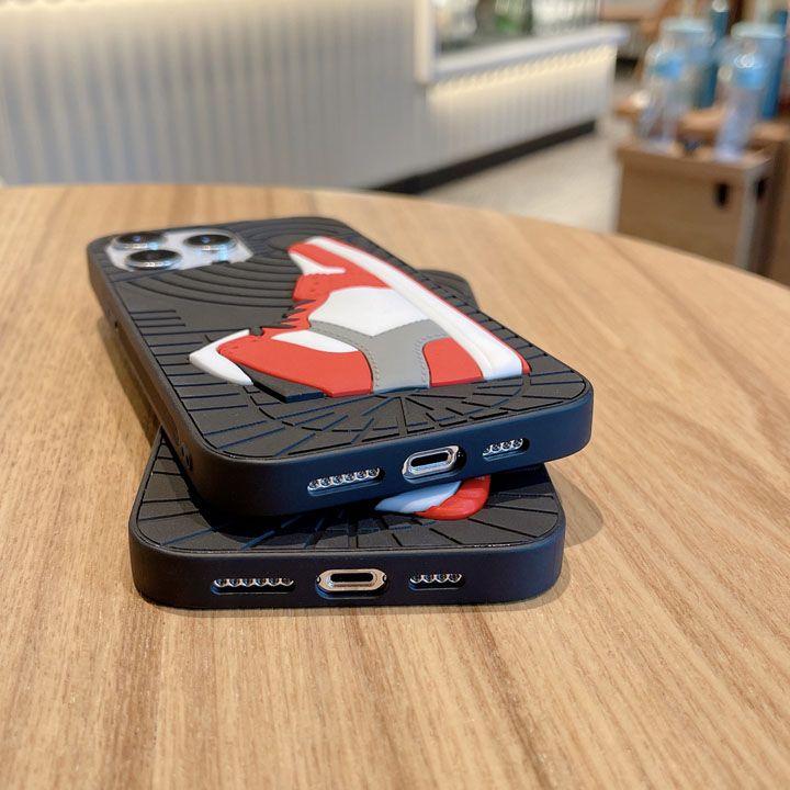 面白いジョーダン風 iphone 16pro ケース ブランドajスマホケース 大人実用的