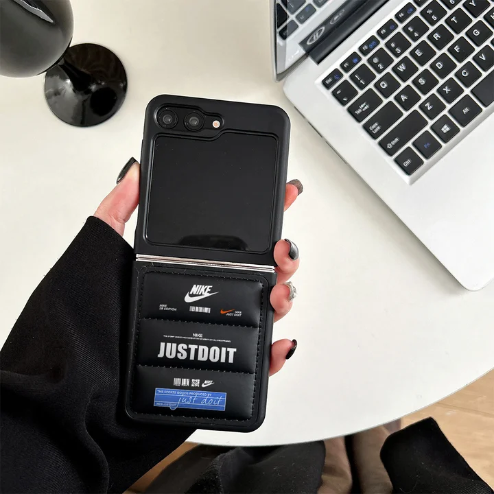 流行りナイキ風 iphone18 ケース ブランドNIKEスマホケース メンズ画面保護