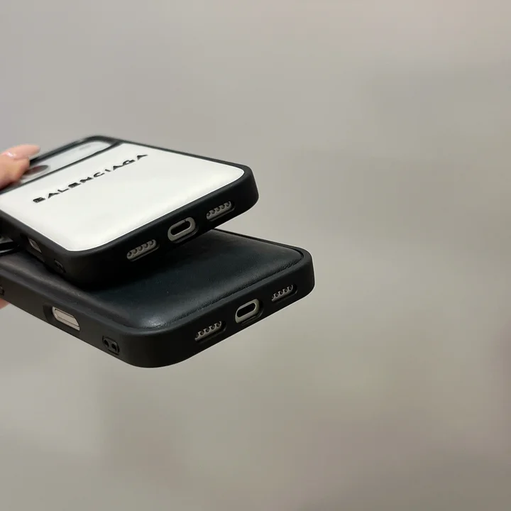 面白いバレンシアガ風 iphone 16pro ケース ブランドbalenciagaスマホケース 大人実用的