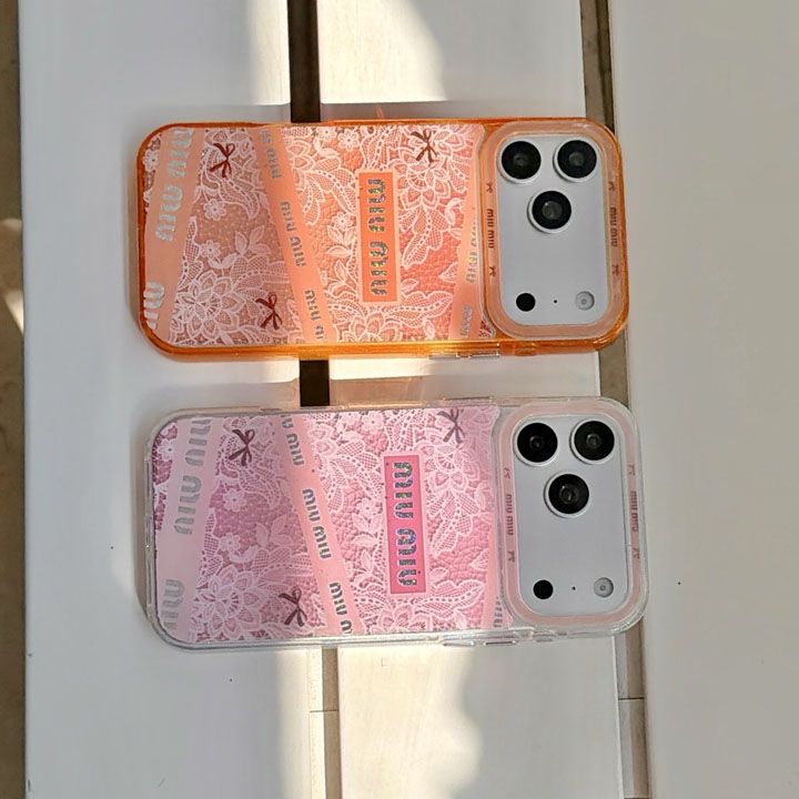流行りミュウミュウ風 iphone18 ケース ブランドMIUMIUスマホケース メンズ画面保護