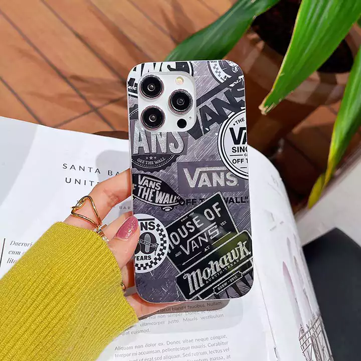 かわいいレディースキラキラヴァンズ風iphone17ケースブランドVANSスマホケース