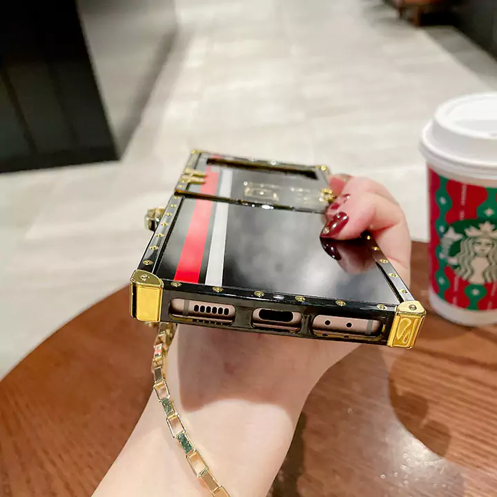 かわいいレディースキラキラジバンシー風iphone18proケースブランドGivenchyスマホケース