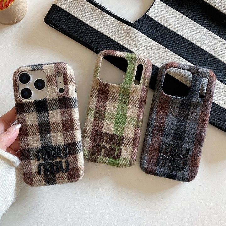 アウトドアカップル黄ばみ防止ミュウミュウ風iphone18ケースブランドmiumiuスマホケース