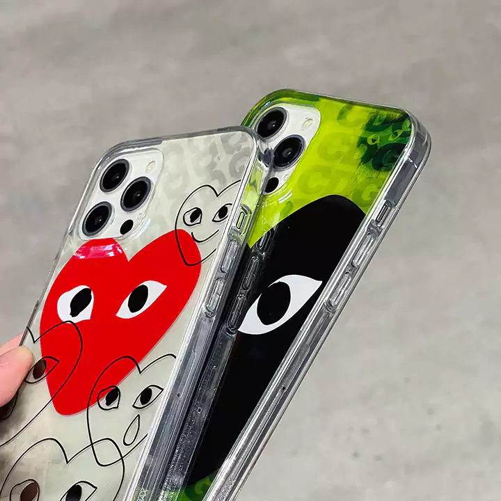 コムデギャルソン風おすすめ芸能人高品質iphone15ケースブランドCDGスマホケース