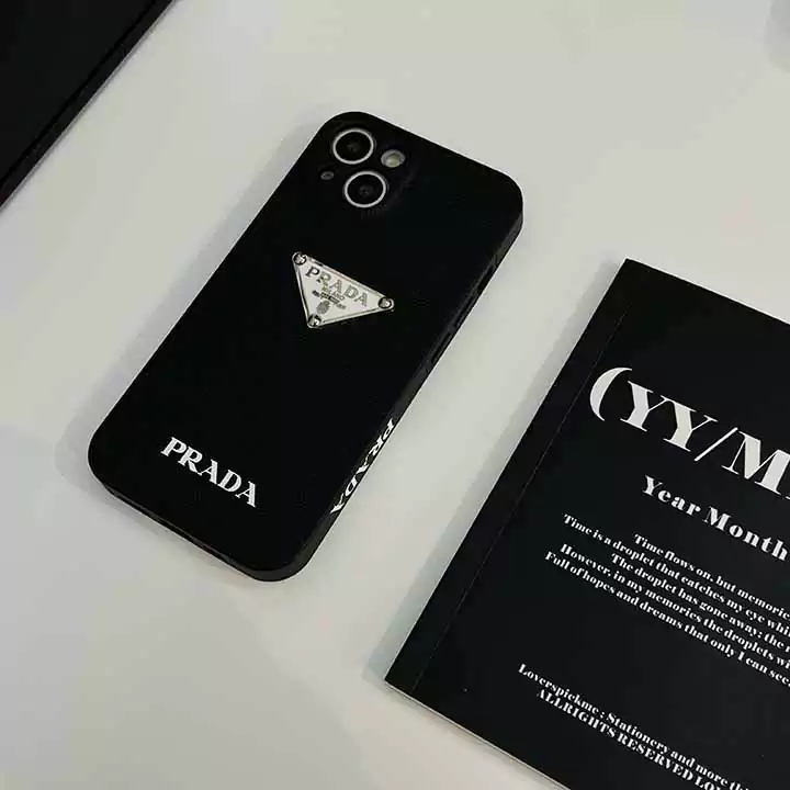 iphone17 pro max ケース プラダ風 アウトドア レディース