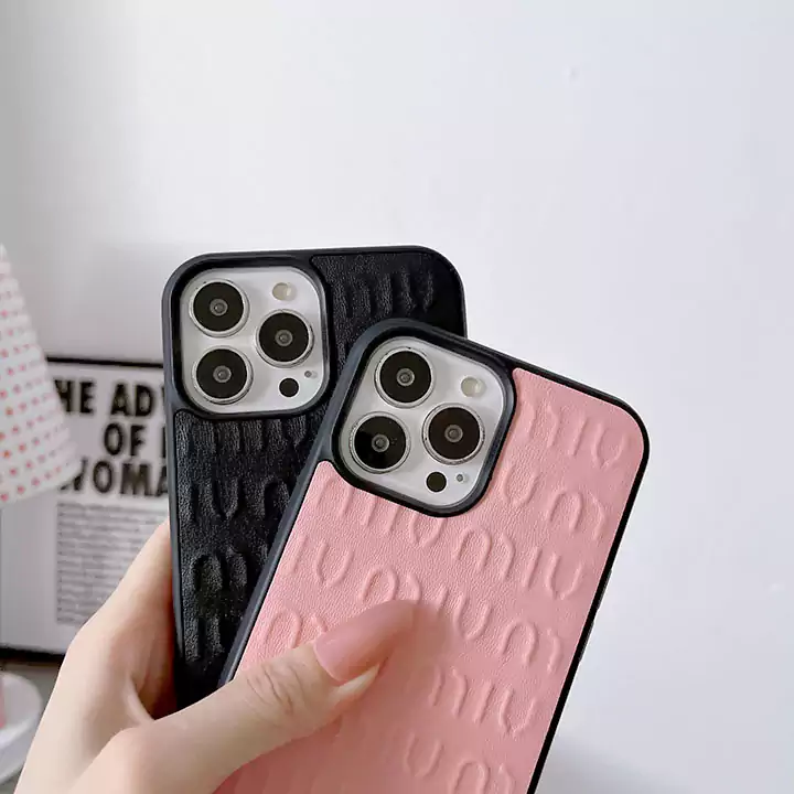 ミュウミュウ風かっこいいメンズ薄型iphone18proケースブランドmiumiuスマホケース