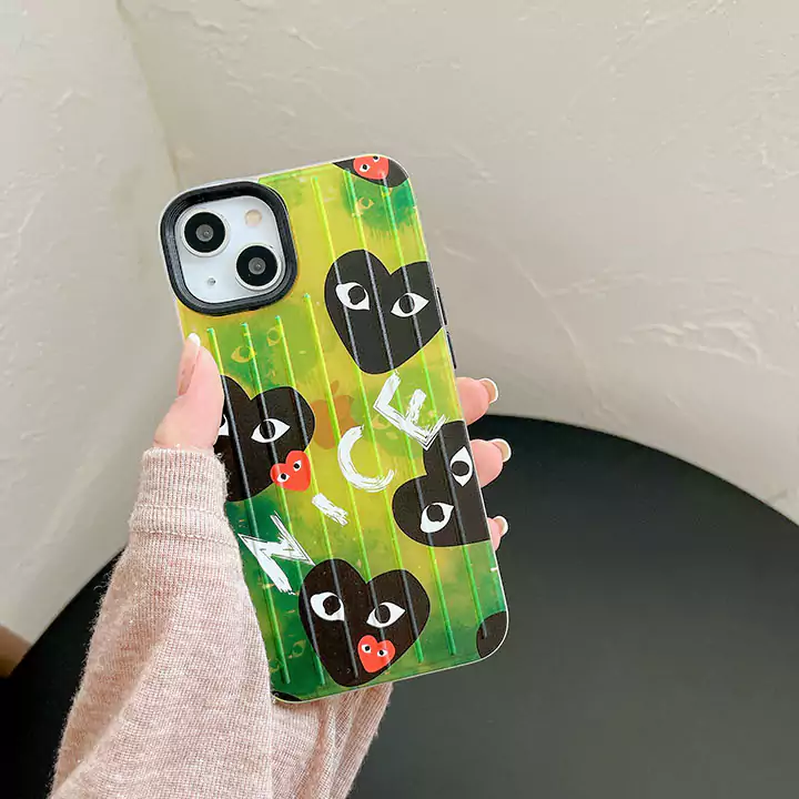かわいいレディースキラキラコムデギャルソン風iphone17ケースブランドCDGスマホケース