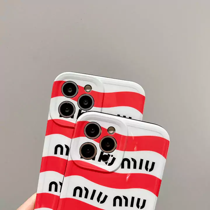かわいいレディースキラキラミュウミュウ風iphone18proケースブランドmiumiuスマホケース