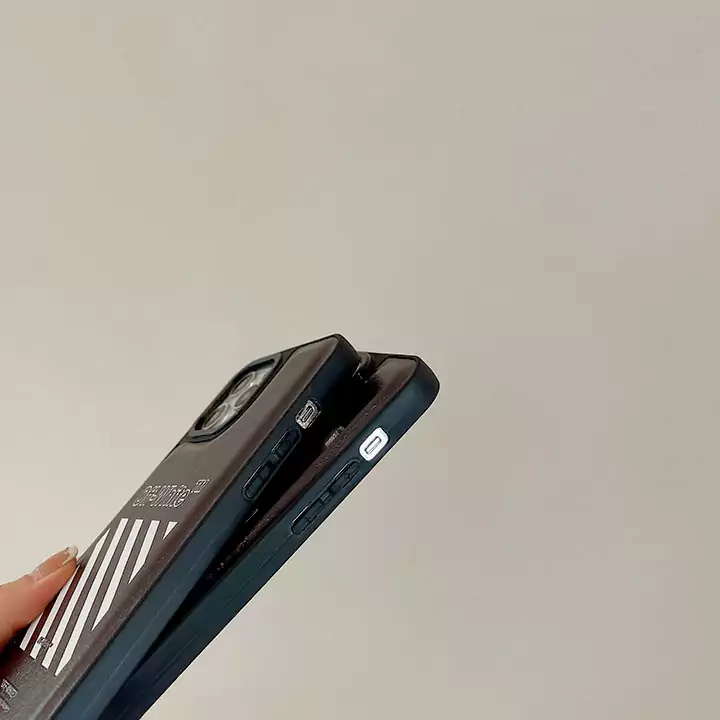 iphone13 保護ケース オフホワイト ブランド おしゃれ 高校生 傷防止