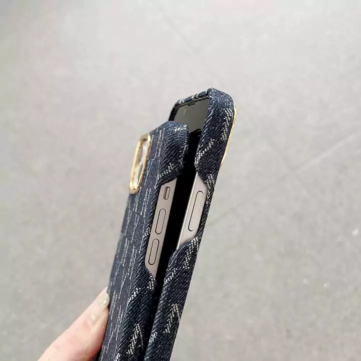 かわいいレディースキラキラNY風iphone18proケースブランドスマホケース