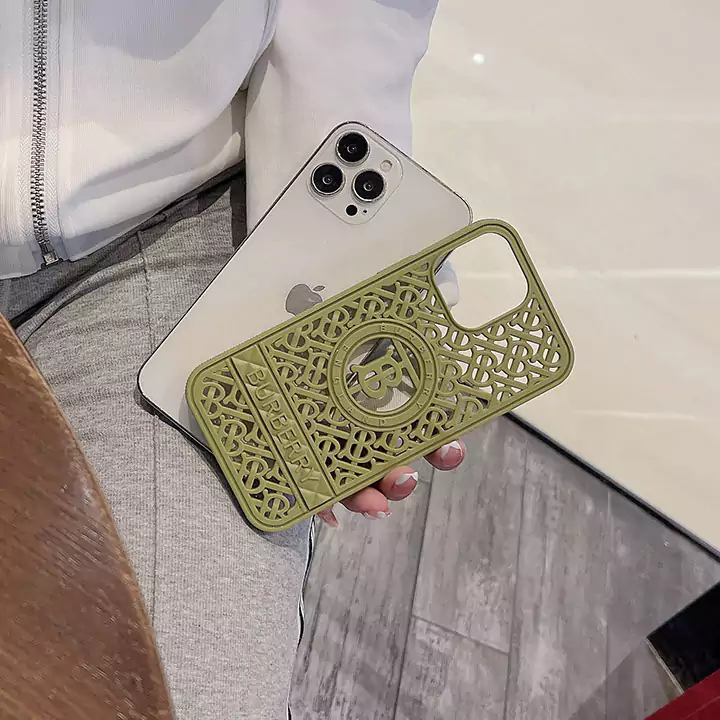 iphone7 ケース バーバリー ブランド カバー おしゃれ レディース キラキラ