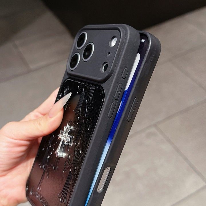 クロームハーツ風面白い高校生傷防止iphone17promaxケースブランドCHスマホケース