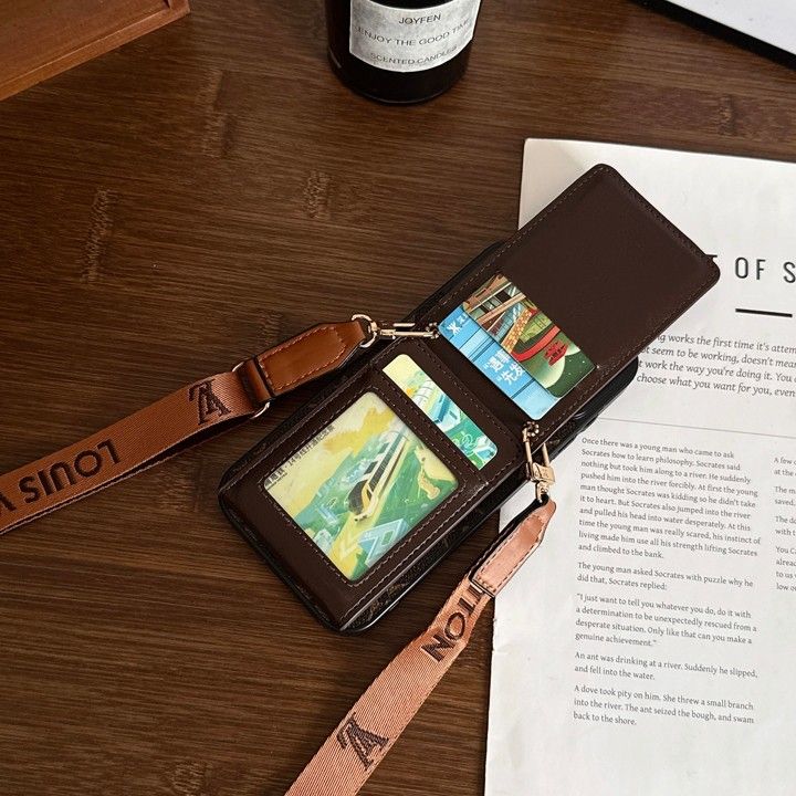 面白いカップル耐衝撃ルイヴィトン風iphone16ケースブランドLVスマホケース
