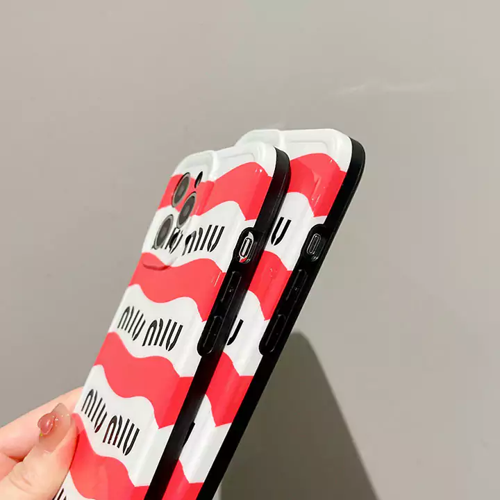 シンプル大人防塵ミュウミュウ風iphone17proケースブランドmiumiuスマホケース