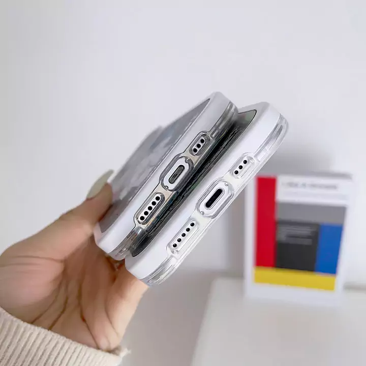 ベアブリック風安いレディース新作iphone16promaxケースブランドbearbrickスマホケース