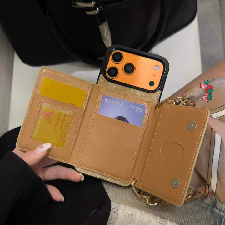 人気メンズ高級感コーチ風iphone16proケースブランドcoachスマホケース