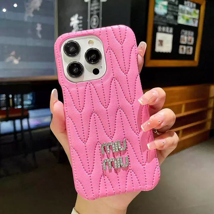 シンプル大人防塵ミュウミュウ風iphone17proケースブランドmiumiuスマホケース