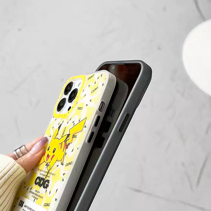 コムデギャルソン風面白い高校生傷防止iphone17promaxケースブランドCDGスマホケース