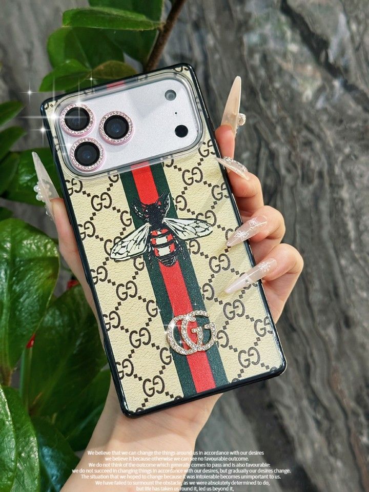 かわいいレディースキラキラグッチ風iphone18proケースブランドGUCCIスマホケース