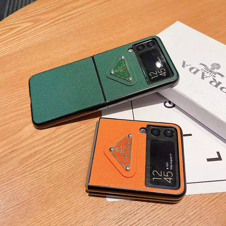 シンプル大人防塵プラダiphone17proケースブランド