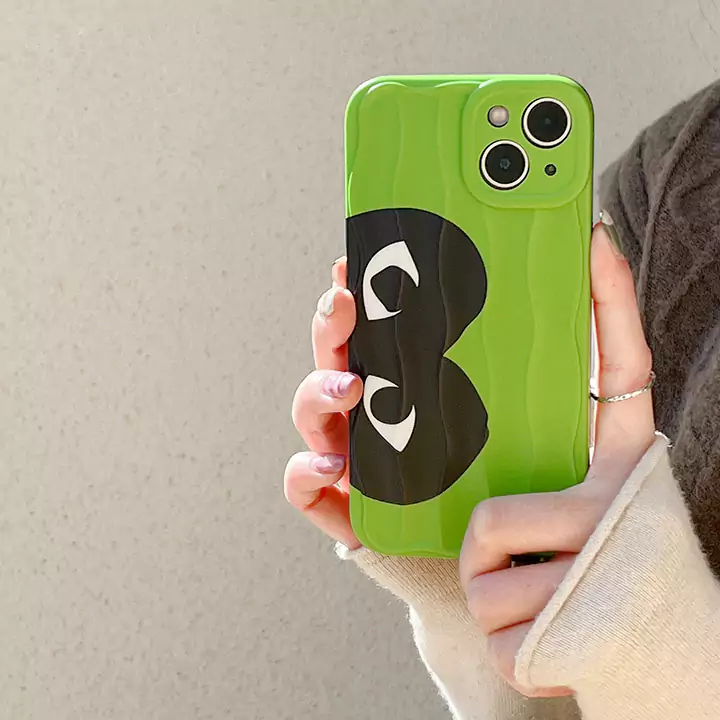かわいいレディースキラキラコムデギャルソン風iphone17ケースブランドCDGスマホケース