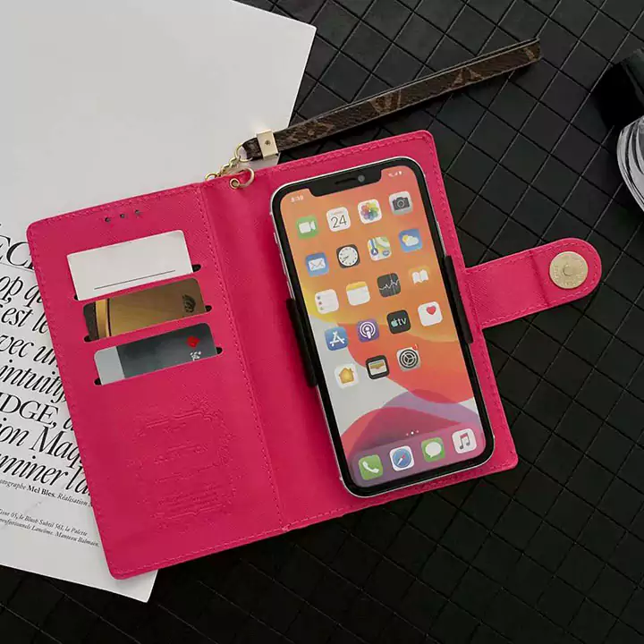 コーチ iphone11 カバー ハイブランド ストリート 芸能人 頑丈