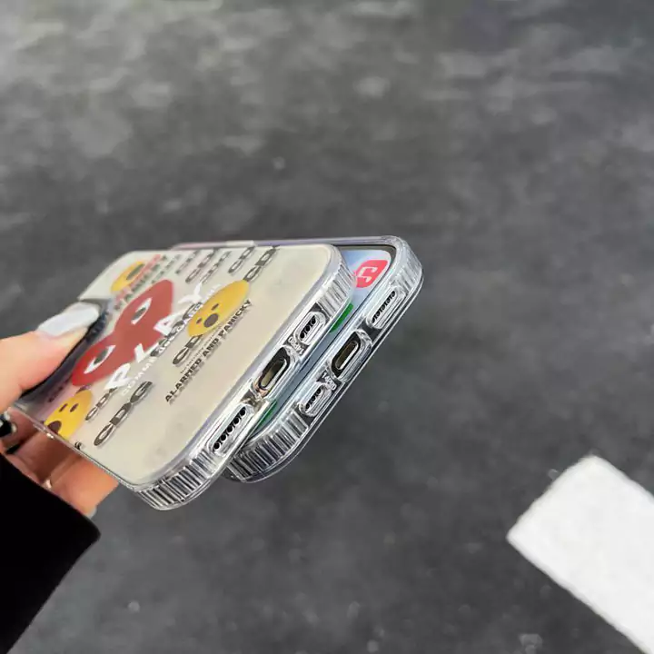 コムデギャルソン風安いレディース新作iphone16promaxケースブランドCDGスマホケース