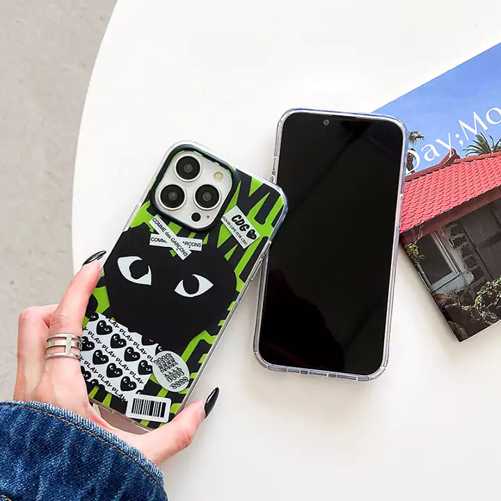かわいいレディースキラキラコムデギャルソン風iphone17ケースブランドCDGスマホケース