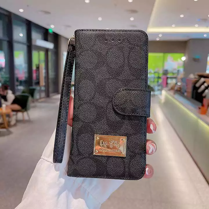 iphone16 ケース コーチ ハイブランド スマホケース ストリート 芸能人 頑丈