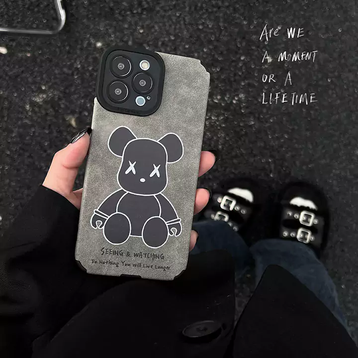 かわいいレディースキラキラベアブリック風iphone18proケースブランドbearbrickスマホケース