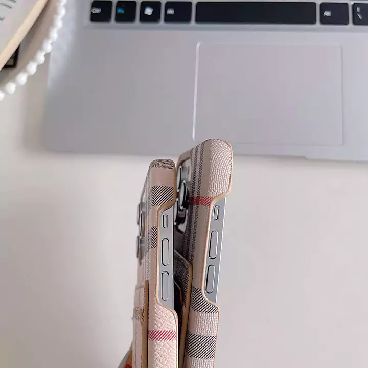 iphone18 ケース バーバリー ハイブランド スマホケース おしゃれ 芸能人 耐衝撃