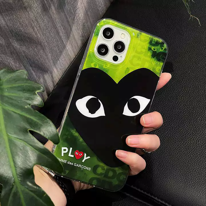 かわいいレディースキラキラコムデギャルソン風iphone18proケースブランドCDGスマホケース