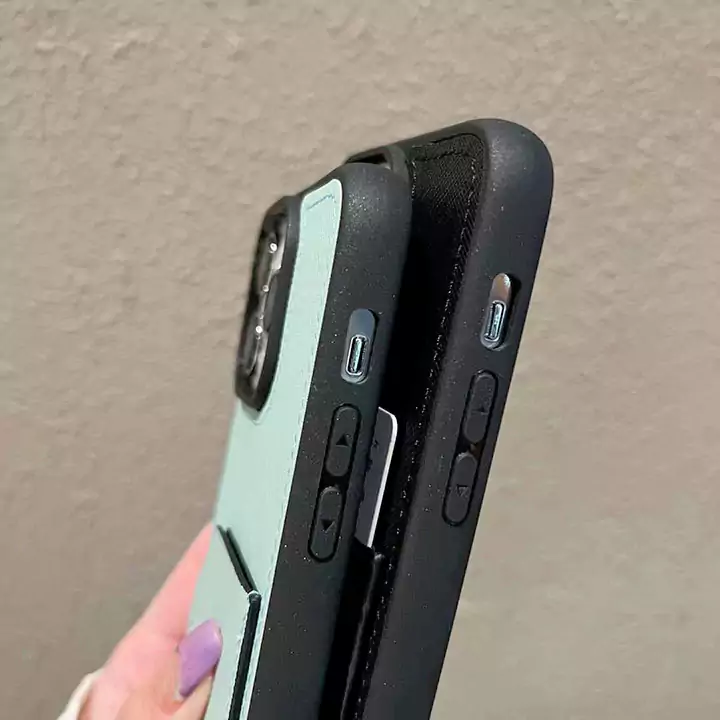 人気メンズ最強プラダiphone16proケースブランド
