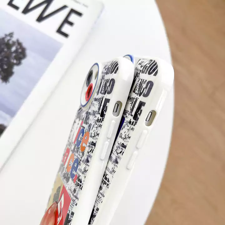 エイプ風おすすめ芸能人高品質iphone15ケースブランドAapeスマホケース
