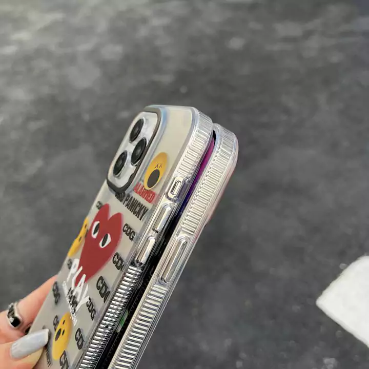 人気メンズ最強コムデギャルソン風iphone16proケースブランドCDGスマホケース