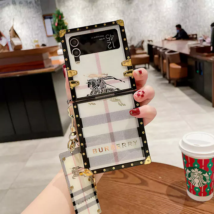 iphone14 pro ケース バーバリー ブランド 保護ケース かわいい 大人 防塵