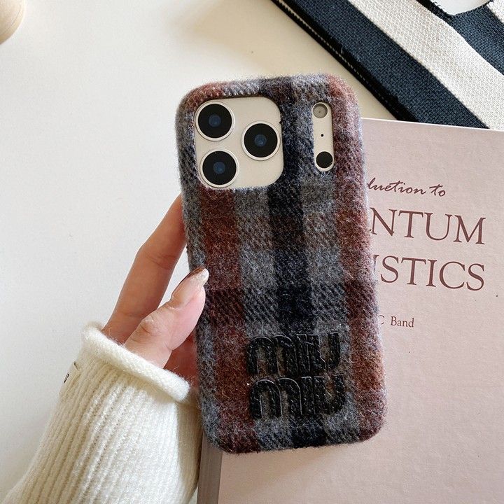 ミュウミュウ風かわいいレディース防塵iphone17promaxケースブランドmiumiuスマホケース