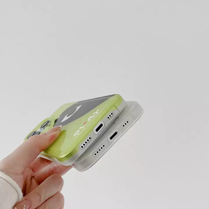 ストリートカップル軽量コムデギャルソン風iphone16ケースブランドCDGスマホケース