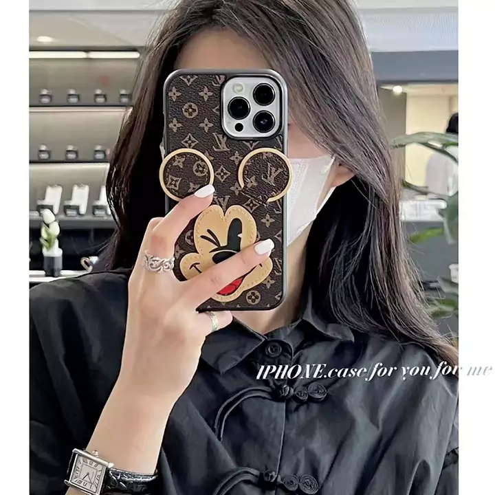 iphone18ケース ルイヴィトン キャラクター ハイブランド 携帯ケース おしゃれ 芸能人 耐衝撃