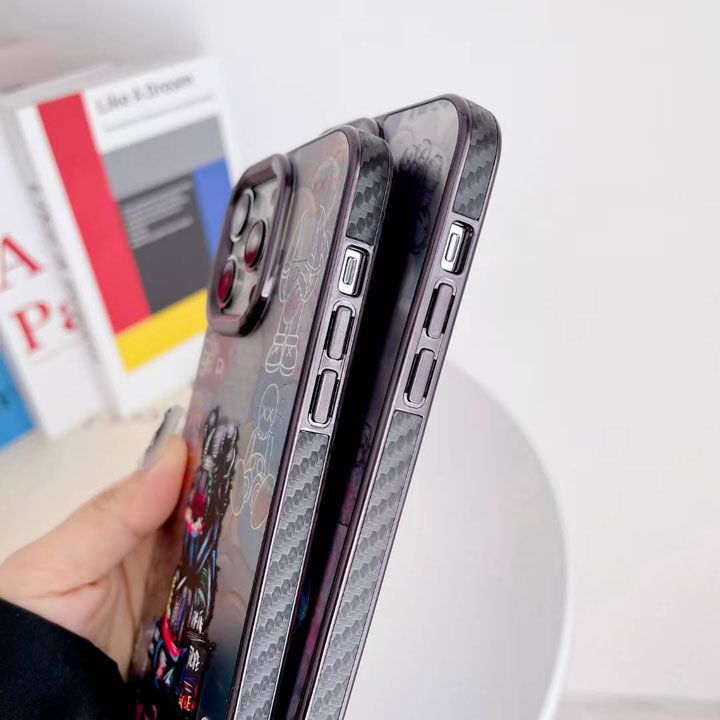 カウズ風アウトドア高校生衝撃吸収iphone18proケースブランドkawsスマホケース