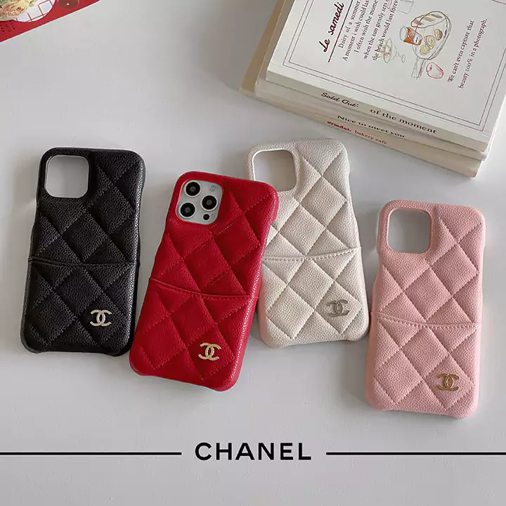 iphone15 ケース シャネル風 おすすめ レディース 画面保護