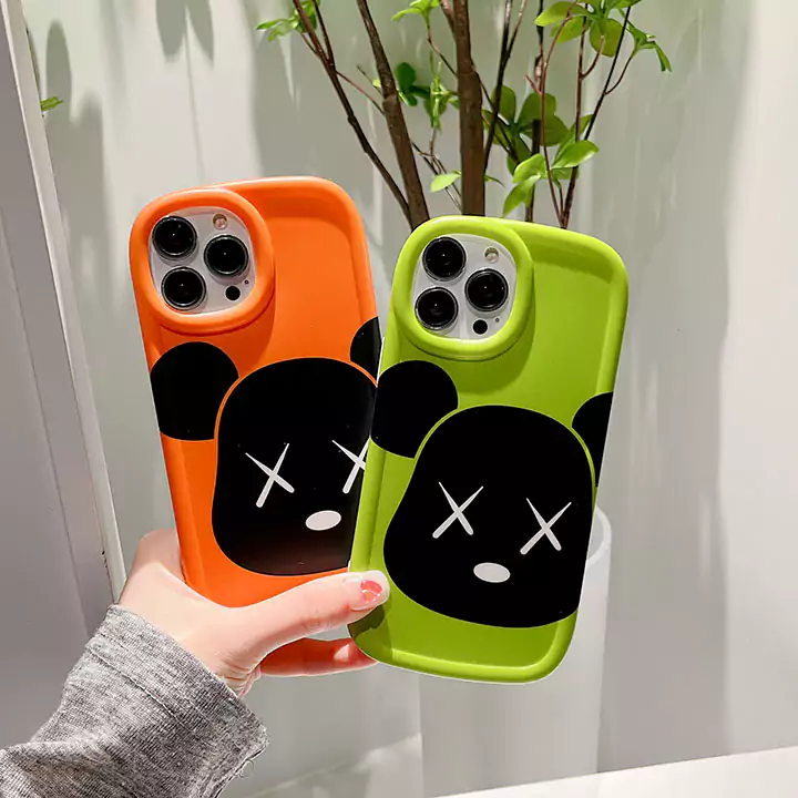 ベアブリック風アウトドア芸能人耐衝撃iphone18ケースブランドbearbrickスマホケース