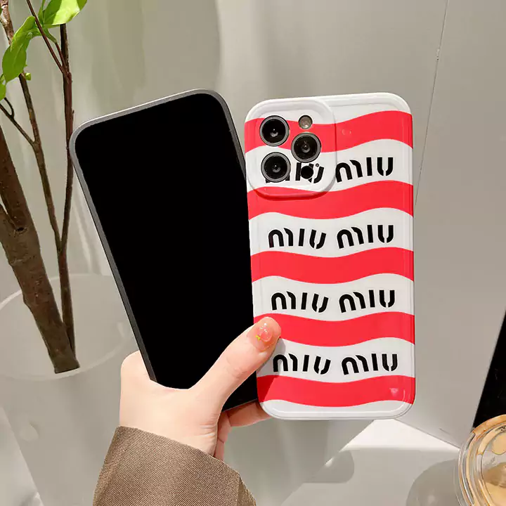 ミュウミュウ風かっこいいメンズ薄型iphone17ケースブランドmiumiuスマホケース